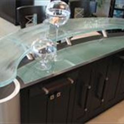 Wet Bar - Curved